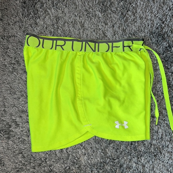 Under Armour Shorts💙 - Picture 7 of 9